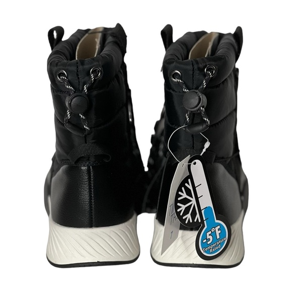 Time and Tru Women's Size 7 Winter Boots black white Puffy Drawstring New - Picture 7 of 11